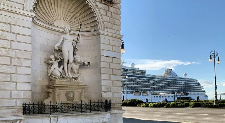 Trieste con ojos locales Visita gratuita