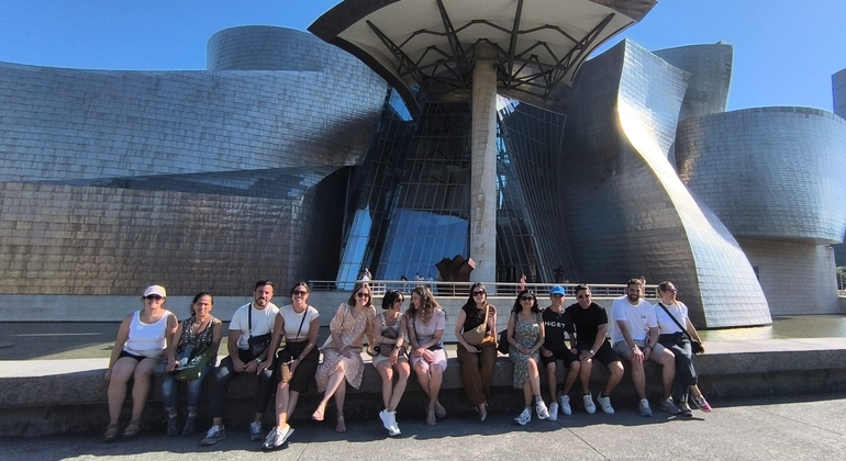Bilbao Free Tour Complete Fournie par Cuore Tours