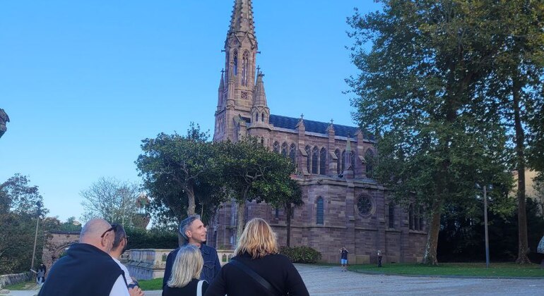 free-tour-a-pie-por-comillas-en-6