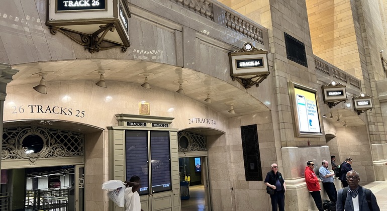 Grand Central Terminal: Secrets and Stories Tour USA — #8
