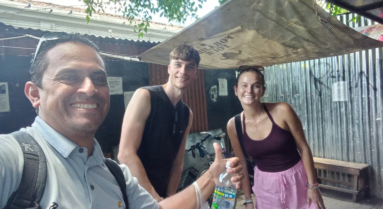 free-tour-por-santa-ana-cultura-sabores-amistades-en-9
