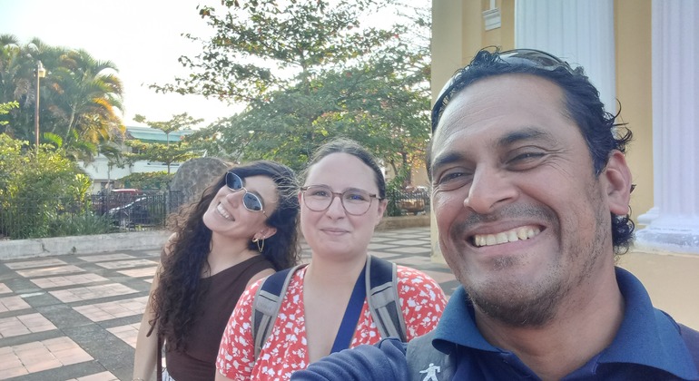 free-tour-por-santa-ana-cultura-sabores-amistades-en-13