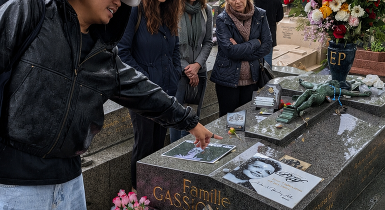 Scandals, Gossips & Histoire: Tales at Père Lachaise Cemetery FreeTour France &mdash; #3