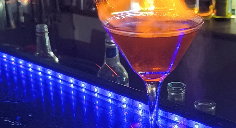 pubcrawl-in-cuenca-ecuador-en-1