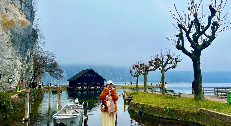 austria-in-a-day-salzburg-hallstatt-melk-abbey-en-17