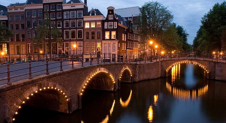 Free Tour of the History and Secrets of Amsterdam
