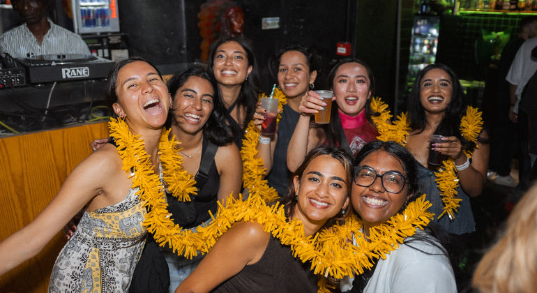 fourth-of-july-pub-crawl-in-lisbon-es-2