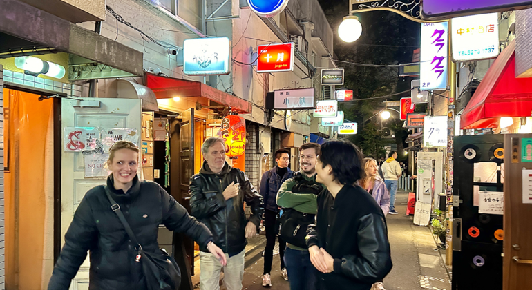 Tóquio: Vida Nocturna de Shinjuku e Passeio a Pé pelas Ruelas Secretas Japão — #7