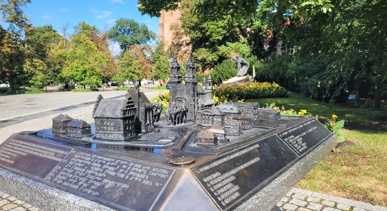 Visita à Catedral e à Cidade Velha de Poznan Polónia — #17