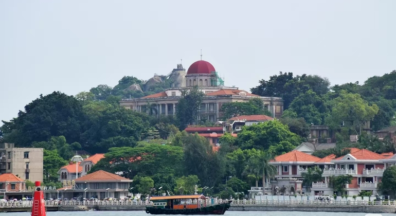 Visite libre de l'île de Xiamen Gulanyu : Histoire et gastronomie, China