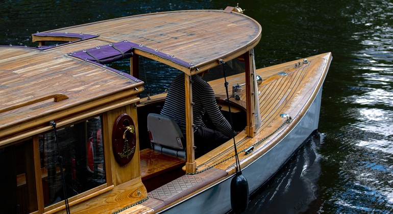 Histoires de Riga depuis le bateau sur le canal Lettonie &mdash; #2