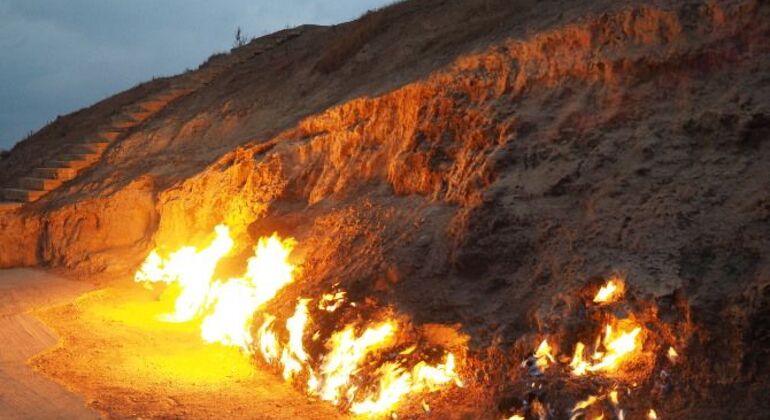 Les secrets du feu et de la pierre Fournie par Azerbaijan Tour