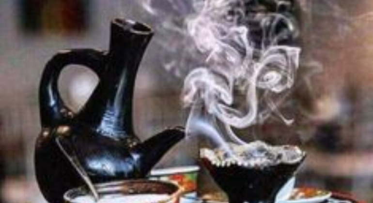 Mercato Market & National Museum Free Tour with Coffee Tasting, Ethiopia