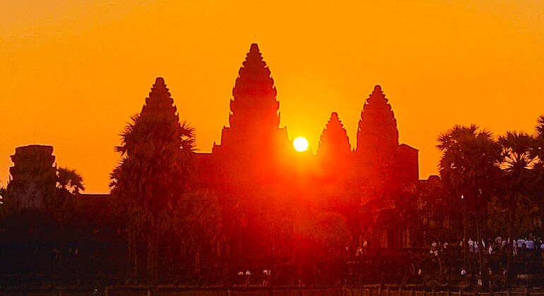 Excursión de dos días a Angkor Wat y la montaña Kulen Camboya — #3