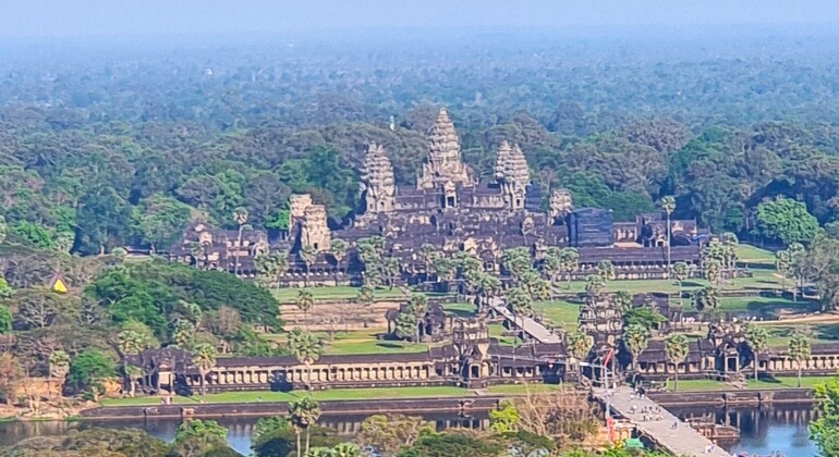 Excursión de dos días a Angkor Wat y la montaña Kulen Camboya — #10