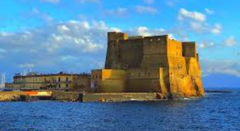 Kostenlose Tour: Traditionelles Essen in den Gassen und auf den Märkten von Neapel Italien — #9