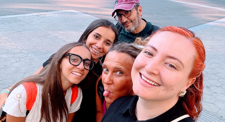 Visita gratuita a los Misterios del Barrio Gótico: Bebidas y degustación de dulces España — #4