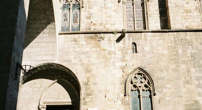 Visita gratuita a los Misterios del Barrio Gótico: Bebidas y degustación de dulces España — #8