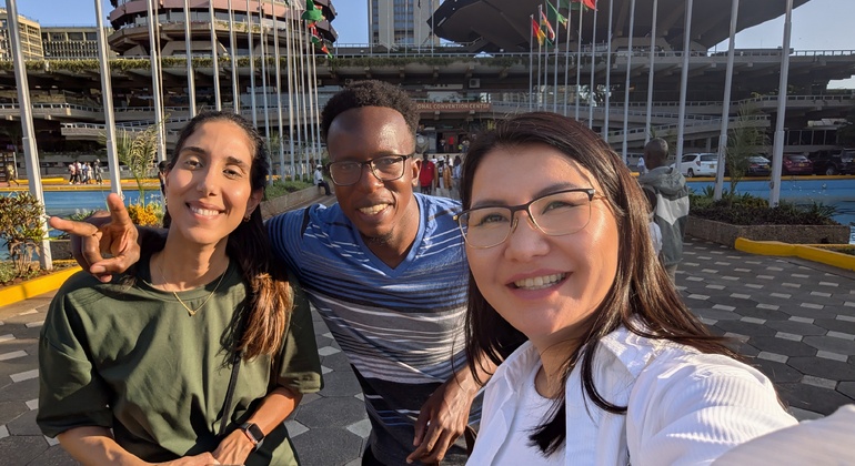 Nairobi erleben: Straßen, Geschichten und Sehenswürdigkeiten Bereitgestellt von Allan