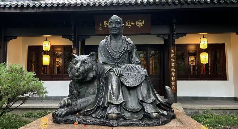 explore-faxi-longjing-jiuxi-trails-es-13