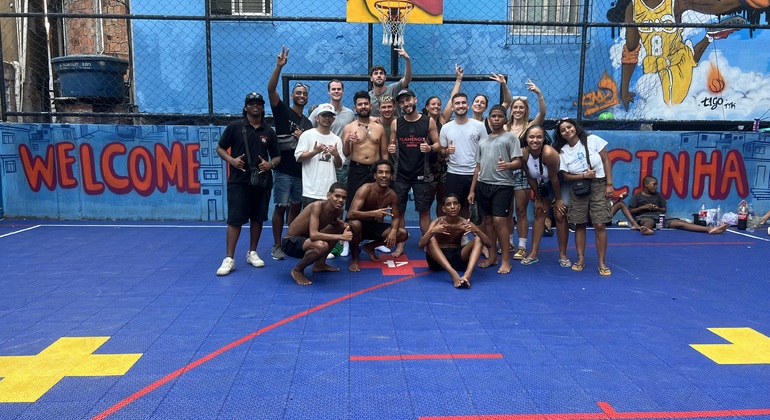 Explore a Rocinha: A vibrante favela do Rio