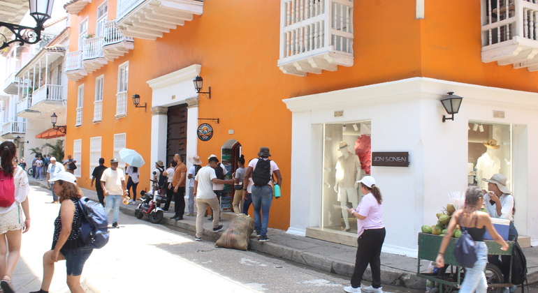 Cartagena Diversa Inmersiva: Tour de Colores y Compañía