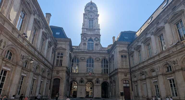 Lugdunum: From a Gallo-Roman City to a Cosmopolitan French City—A Tour of Lyon Provided by Jonnathan Ovalle