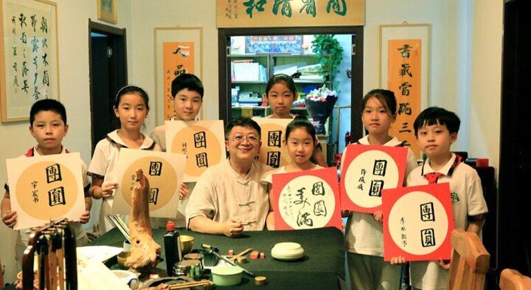 Experiencia de Caligrafía china en el hutong de Pekín China — #6