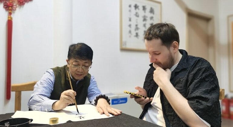 Experiencia de Caligrafía china en el hutong de Pekín China — #8