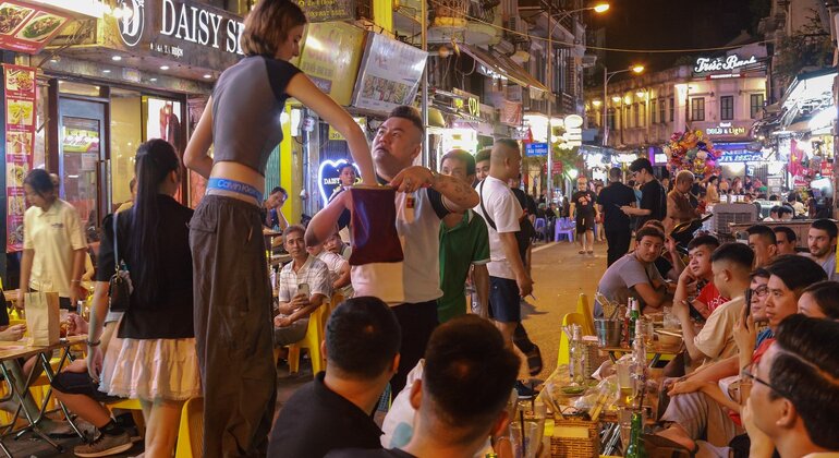 Découvrez la vie nocturne de Hanoï Vietnam — #3