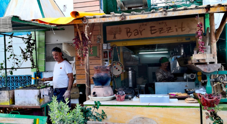 Tour de comida de rua: La Marsa Bites, Comer como um local Tunísia &mdash; #3