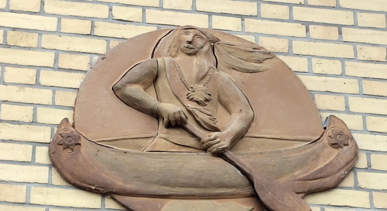 Visita gratuita al histórico puerto de dirigibles de Potsdam Operado por Ann Stapelfeldt