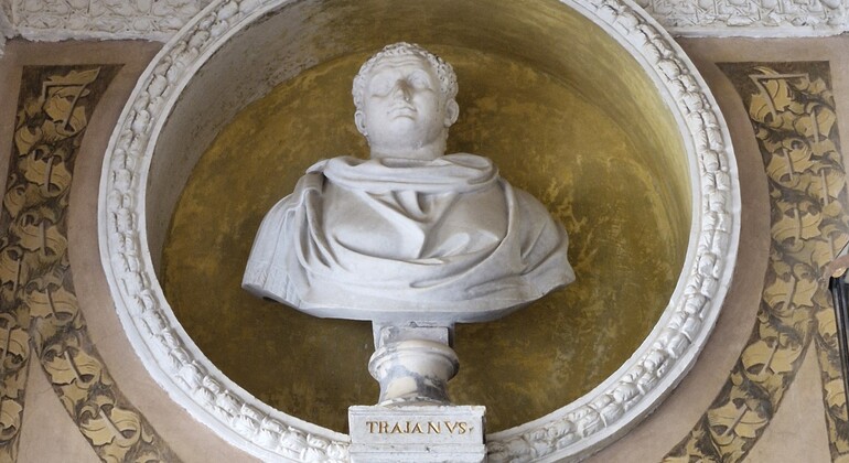 Tour de Sevilla entre Palacios: El Legado de una Mujer. España &mdash; #2