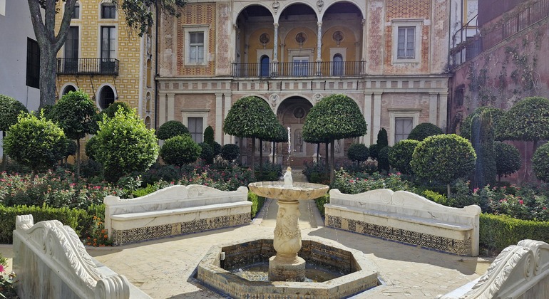 Tour de Sevilla entre Palacios: El Legado de una Mujer. España &mdash; #3