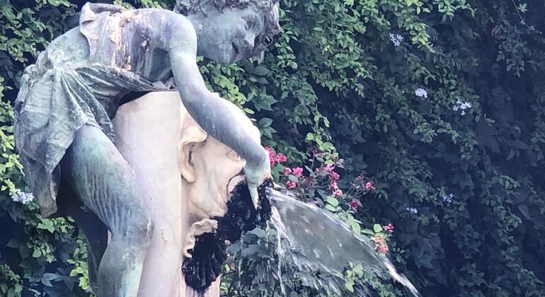 Tour de Sevilla entre Palacios: El Legado de una Mujer. España &mdash; #4