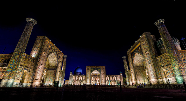 Samarkand Must-See Free Walking Tour Provided by UHUD Travel