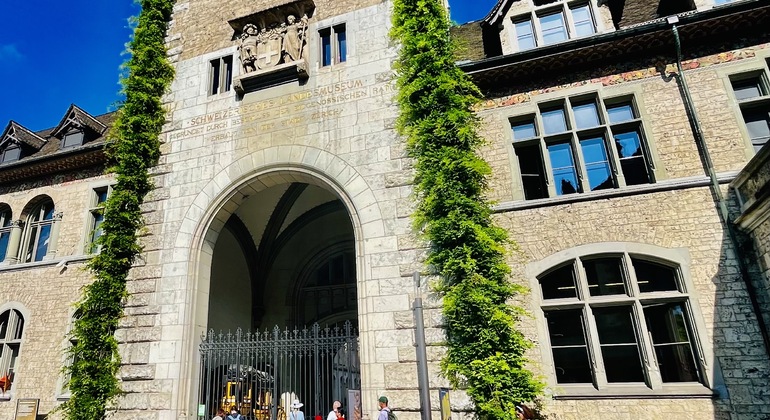 Tour a piedi del cibo thailandese a Zurigo Svizzera &mdash; #5