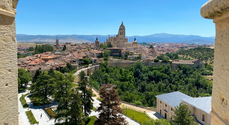 free-tour-segovia-discover-its-history-and-beauty-es-1