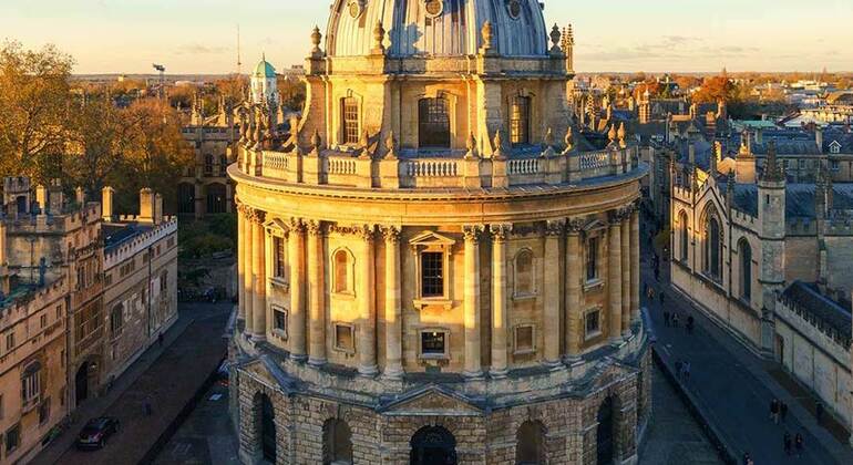 The Secrets of Oxford: A Walk Through Time, Legends & Mysteries