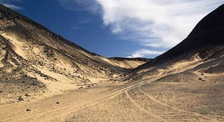 Black and White Desert Tour in Bahariya Oasis Egypt &mdash; #2