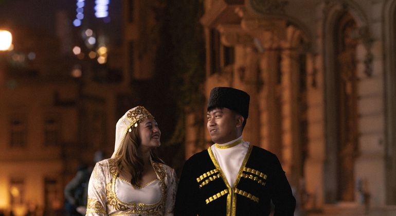 Old City of Baku Photo Walk in Traditional Azerbaijani Costume Azerbaijan — #3