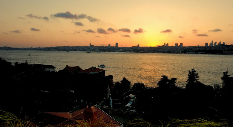 Bosphorus Crossing: Asian Side Highlights Turkey &mdash; #2