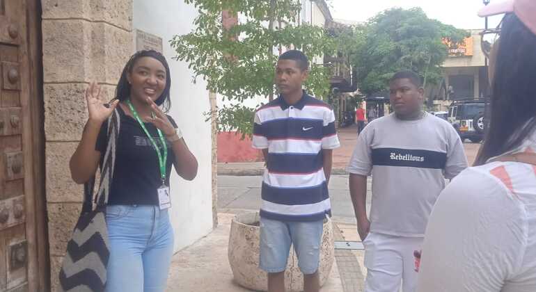 Free Walking Tour: Lienzo Abierto y Corazón Bohemio Colombia — #11