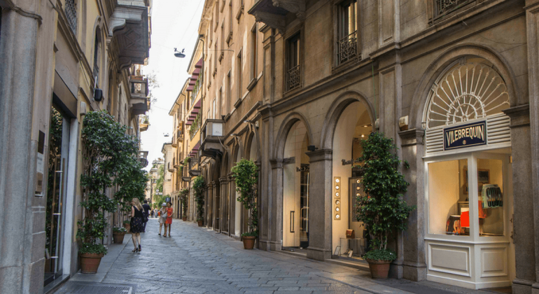 Via Montenapoleone in Mailand: Kostenlose Tour durch das Modeviertel Italien &mdash; #2