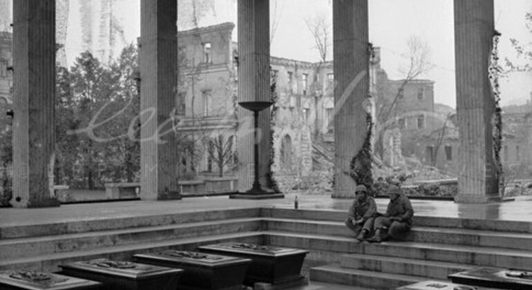 Tour Nazismo:  Surgimiento y Сaida de Hitler Alemania — #5