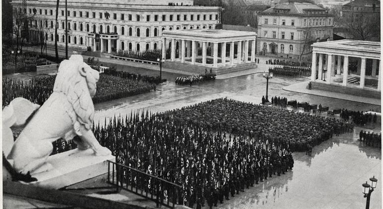 Tour Nazismo:  Surgimiento y Сaida de Hitler Alemania — #6