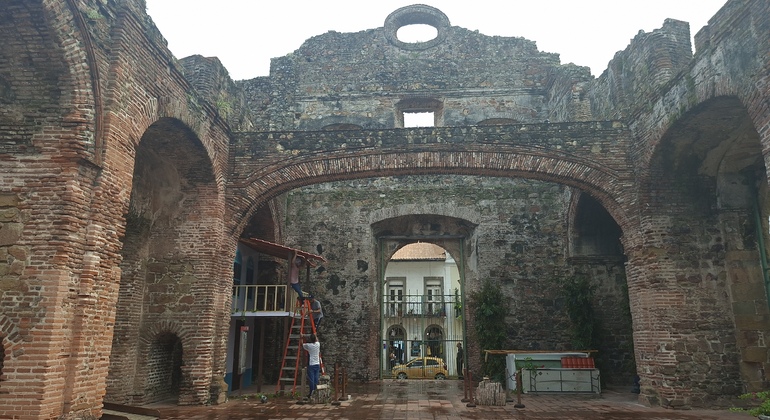 Free Tour: Recorrido Historico en el Casco Antiguo de Panamá  Panamá &mdash; #7
