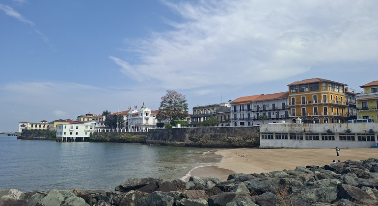 Free Tour: Recorrido Historico en el Casco Antiguo de Panamá  Panamá &mdash; #9