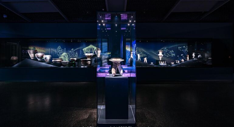 Chengdu One-Day: Sanxingdui·Du Fu Cottage·People's Park·Jinjiang Night Provided by Guangzhou Zhiwoyou Travel Agency