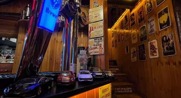 Baku Pub Crawl mit Einheimischen Aserbaidschan — #4